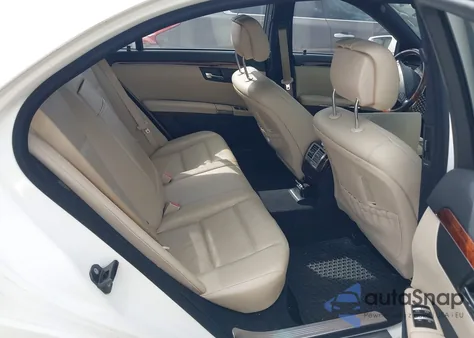 2011 Mercedes-Benz S 550 4Matic z USA, uszkodzony, nr VIN WDDNG8GB4BA399344